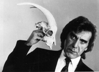 Les Barany: Giger and Leslie know each other since 1979 and are close friends since then. Les is Giger’s agent, especially for the US, is undispensable, and Giger’s buddy.
